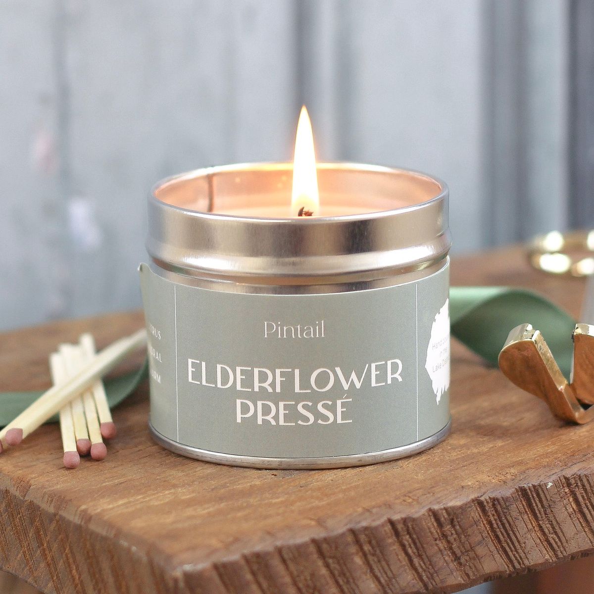 Pintail - Medium Tin Candle